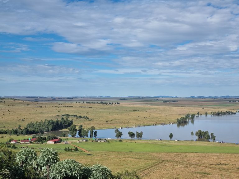 Visvang Kamp op die Vaaldam Verblyf Boschkop Oord 768x576