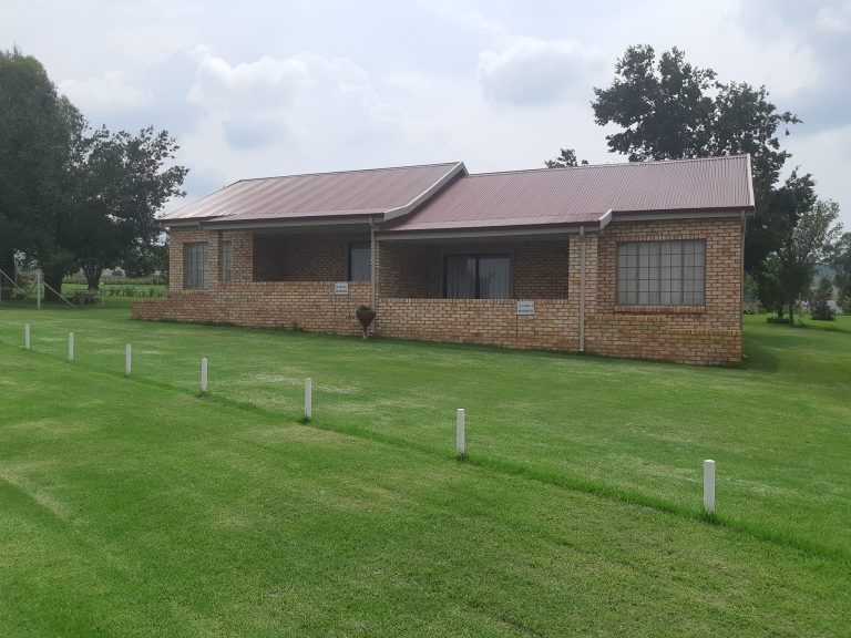 Visvang Kamp op die Vaaldam Verblyf Boschkop Oord Chalets 768x576